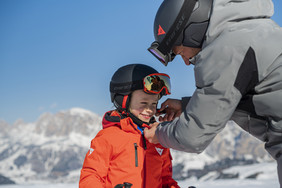 We Włoszech kaski obowiązkowe dla nieletnich do 18 roku życia (fot. mat. prasowe)