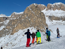 W drodze do Arabba - Sellaronda (fot. P. Tomczyk) W drodze do Arabba - Sellaronda (fot. P. Tomczyk)