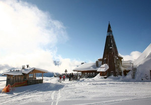 Schneekarhütte w ośrodku narciarskim Skigebiet Mayrhofen 