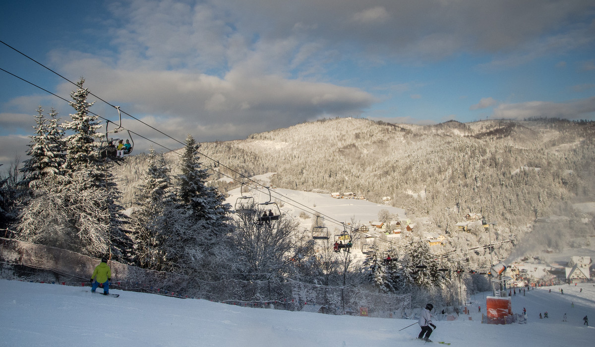 Na czerwonej trasie w Cieńkowie (foto: PB Narty.pl)