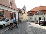 Trasa rowerowa nad Dunajem- ulicami miasteczka