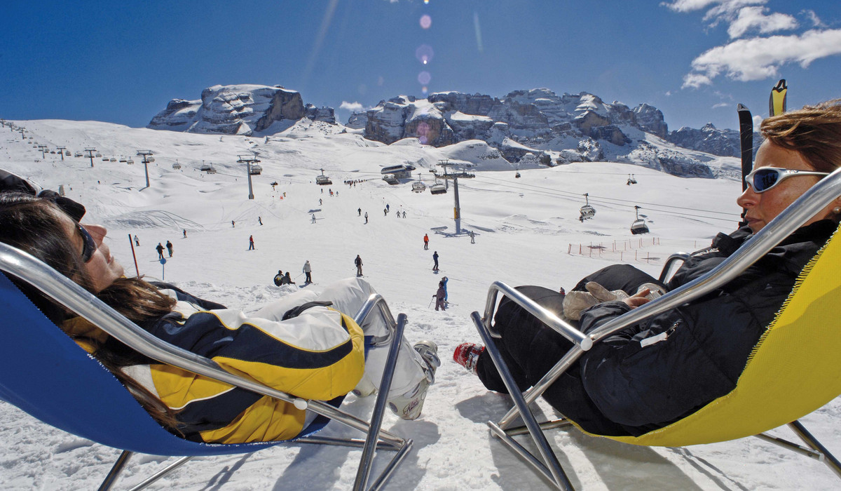 Madonna di Campiglio (foto: Pierluigi Orler Dellasega) Madonna di Campiglio (foto: Pierluigi Orler Dellasega)