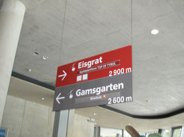 Dojście do kolejki Gansgarten i Eisgrat (foto: P. Tomczyk)