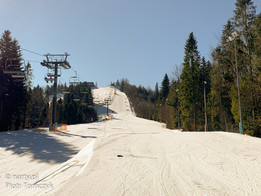 Ośrodek narciarski Cieńków-widok na trasę (fot. P. Tomczyk)