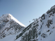 Gondolka między górami