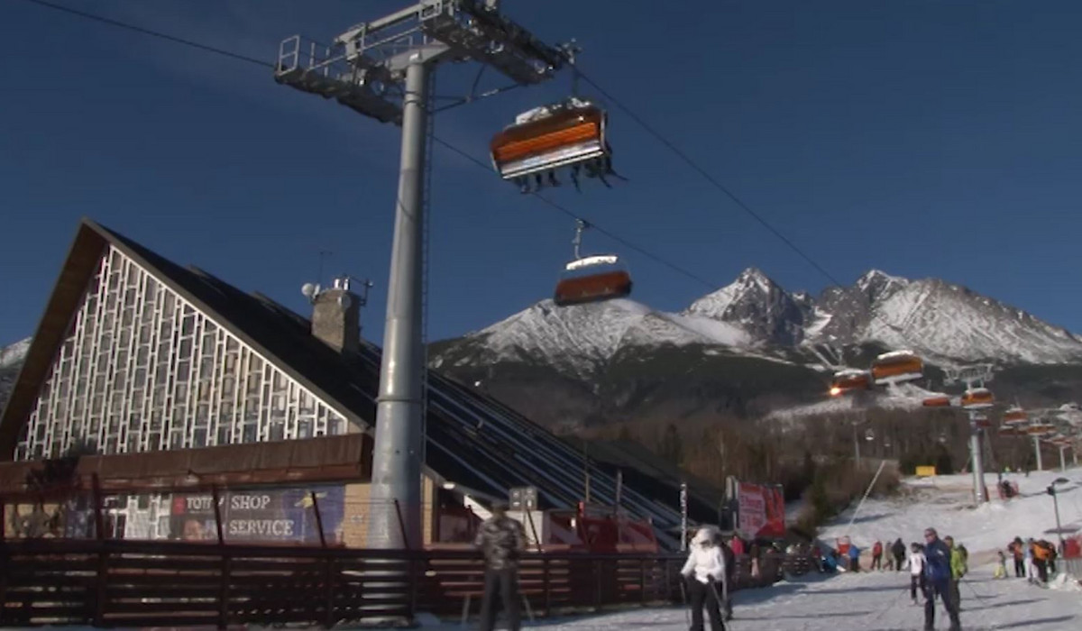 Dolna stacja, kolejka krzesełkowa (źródło: Zimowa Jazda)