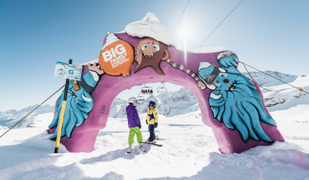 Big Family na lodowcu Stubai / fot. Andre Schoenherr