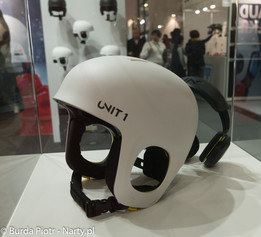 Kask UNIT i zestaw słuchawek 2020/2021