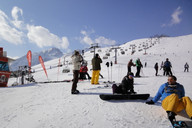 Soelden- na stoku z wyciągiem w tle