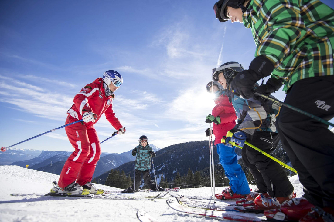 Dzieciaki w szkółce narciarskiej / IDM Südtirol-Alto Adige/Alex Filz