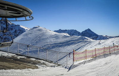 Kasprowy Wierch - górna stacja kolei na Hali Gąsienicowej (fot. P. Burda) Kasprowy Wierch - górna stacja kolei na Hali Gąsienicowej (fot. P. Burda)