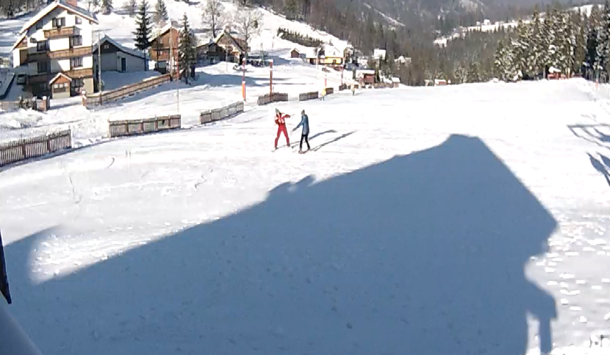 Biały Krzyż - widok z kamery (źródło: bialykrzyz.com.pl) Biały Krzyż - widok z kamery (źródło: bialykrzyz.com.pl)