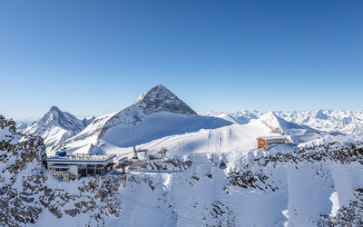 Hintertux (foto: www.hintertuxergletscher.at/en/home/)