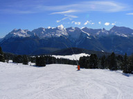 Okolice Cavalese- widok na trasę i gory 2