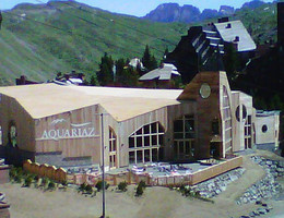 Budynek Aquariaz  (foto: avoriaz.com)