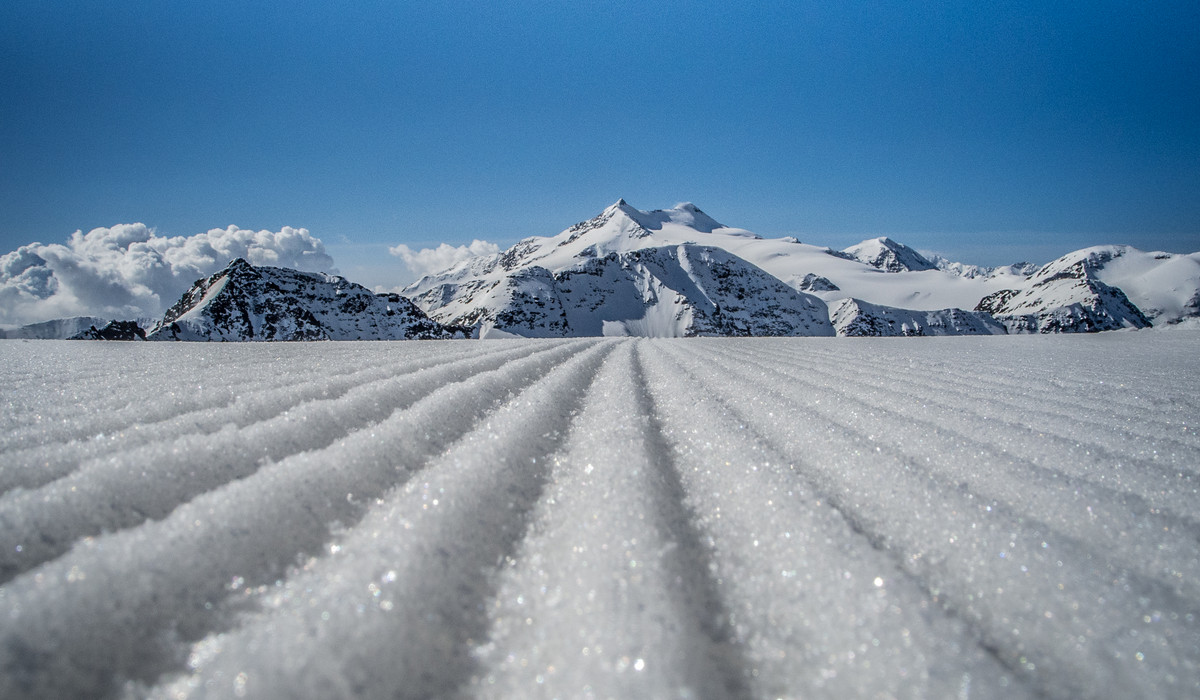Sztruks 24 kwietnia 2018 roku :) (foto: PB Narty.pl) Sztruks 24 kwietnia 2018 roku :) (foto: PB Narty.pl)
