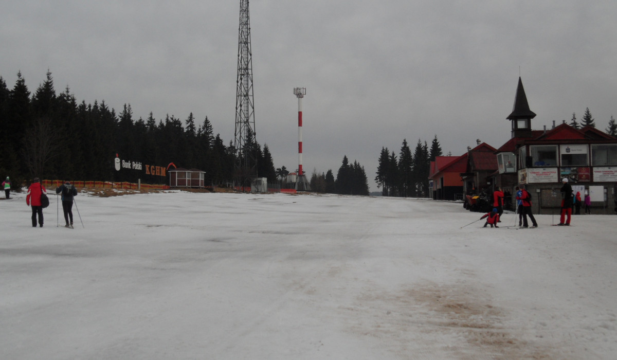 Śniegu na Polanie Jakuszyckiej jest coraz mniej… Nowy termin SNS-a zostanie podany jeszcze w tym tygodniu. (foto: Organizator)