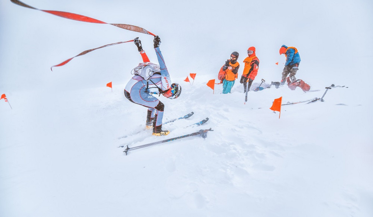 Przepinka na trasie (foto: Kuba Witos, Maciek Gąsienica Fronek, Rafał Krzywoszyński, Justyna Żyszkowska)