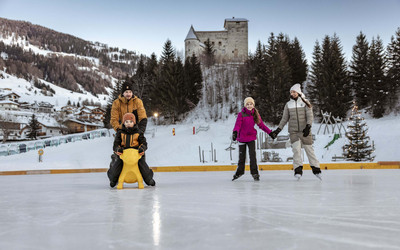 Cudowne łyżwy w Nauders Winter.Wunder.Welt. in Nauders / fot. © TVB Tiroler Oberland, Rudi Wyhlidal