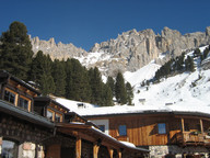 Widok na góry z miasteczka