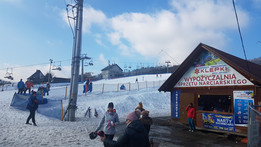 Narty na Cieńkowie w Wiśle (fot. A. Tomczyk) Narty na Cieńkowie w Wiśle (fot. A. Tomczyk)