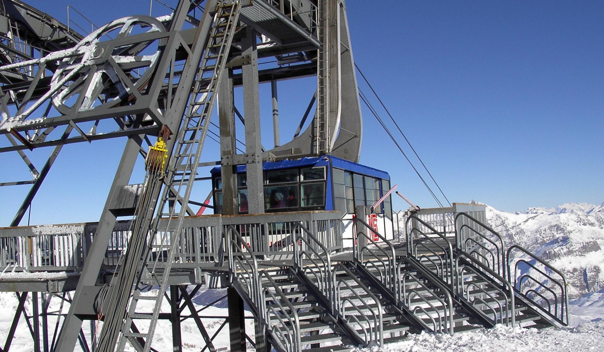 Tignes górna stacja na lodowcu (foto: P. Tomczyk)