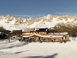 San Pellegrino schronisko przy zjeździe do Falcade (fot. P. Tomczyk)