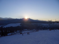 Zachód słońca na stoku