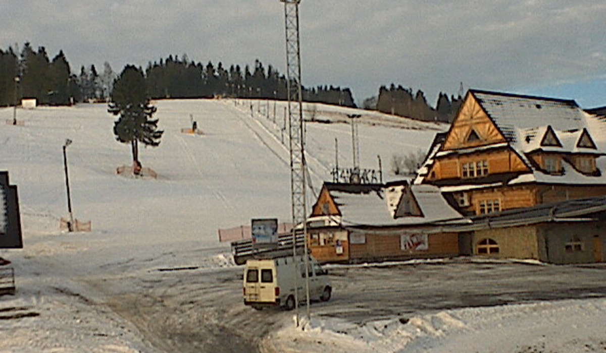 Białka Kaniówka (webcam: bialkatatrzanska.pl) Białka Kaniówka (webcam: bialkatatrzanska.pl)