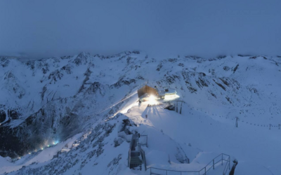 Webcam - widok na Hotel Grawand (źródło: valsenales.panomax.com)