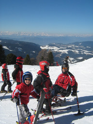 Z widokiem na panoramę gór