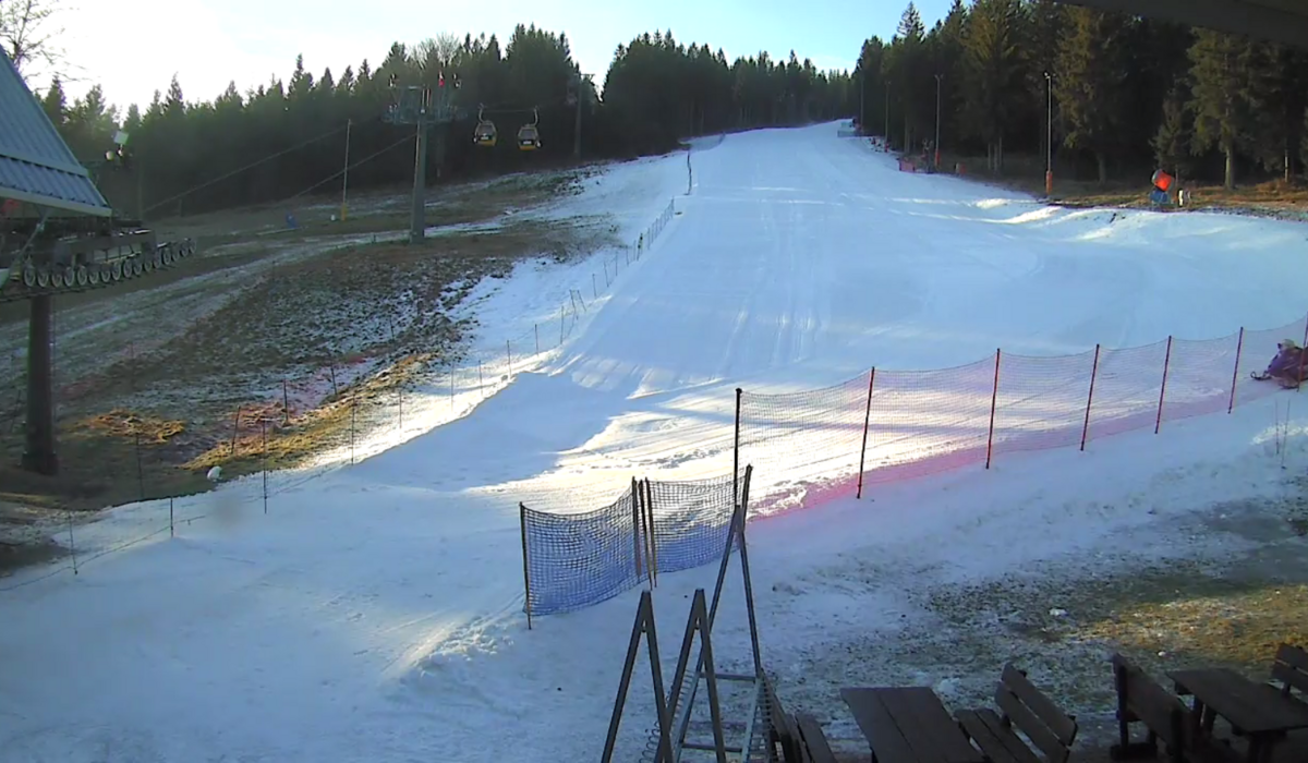 SKI & SUN Świeradów Zdrój  (źródło webcam 2016 12 23)