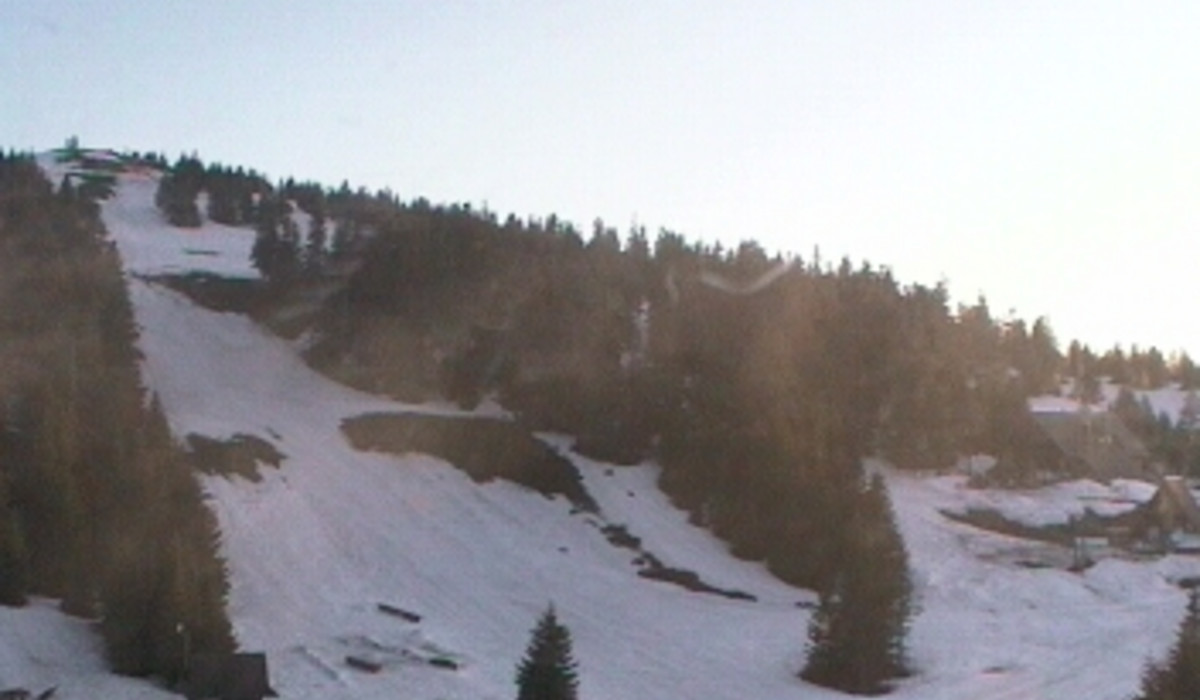 Widok z Hali Miziowej na Kopiec