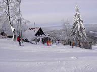 MIEJSCE ODPOCZYNKU PRZY WYCIĄGU A.