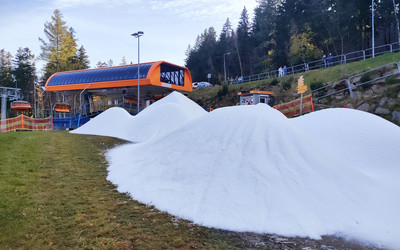 W Karpaczu ruszyła fabryka śniegu (źródło: mat. prasowy)