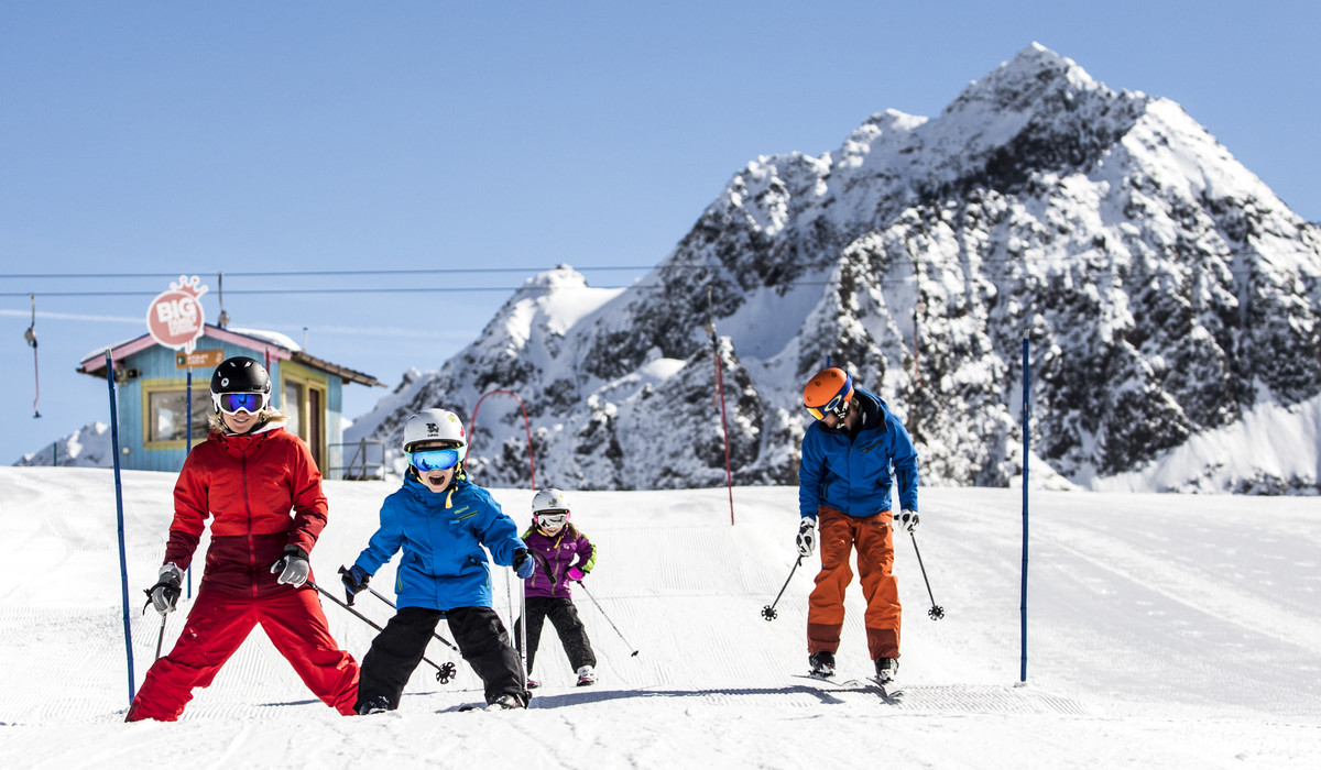 BIG Family Stubaier Gletscher (foto: Christoph Schoech) BIG Family Stubaier Gletscher (foto: Christoph Schoech)