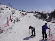 Narciarze na trasie 2