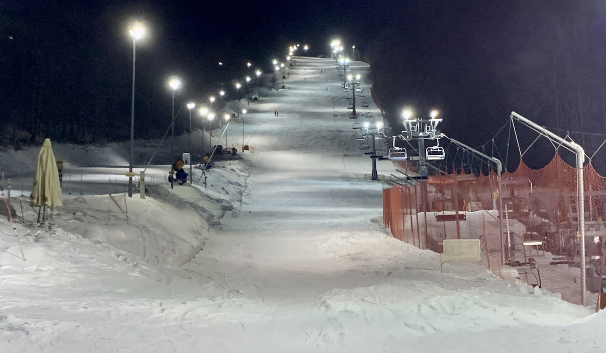 Stacja Narciarska Stok Wisła 03 02 2022 (fot. P. Tomczyk)