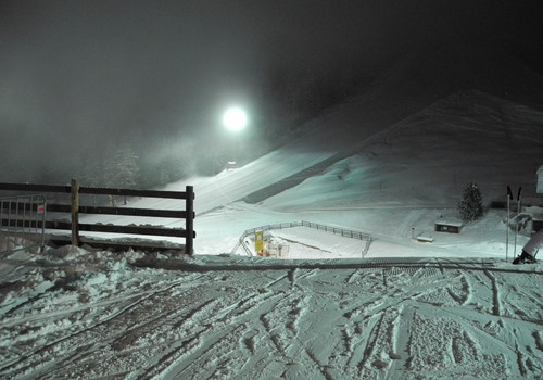 Nocne narty w Południowym Tyrolu- widok na trasy