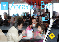 Słowacja - śnieżne psy- w barze