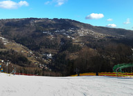 Szczyrk - Beskid Sport Arena narty w piątkowy poranek marzec 2017 (foto. Aleksander Kaleta)