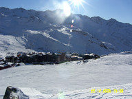 Słońce nad stokiem