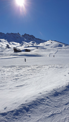 Seiser Alm - Alpe di Siusi w lutym 2022 roku (fot. Tomek Knyć)