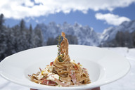 Schronisko Jora Hütte, Armin Huber (foto: SMG) Schronisko Jora Hütte, Armin Huber (foto: SMG)