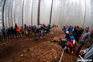 Downhill Contest 2013- Stożek-Wisła - zawodnik i kibice 2