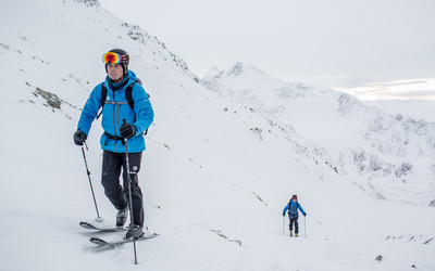 Skitouring (foto: www.kursylawinowe.pl)
