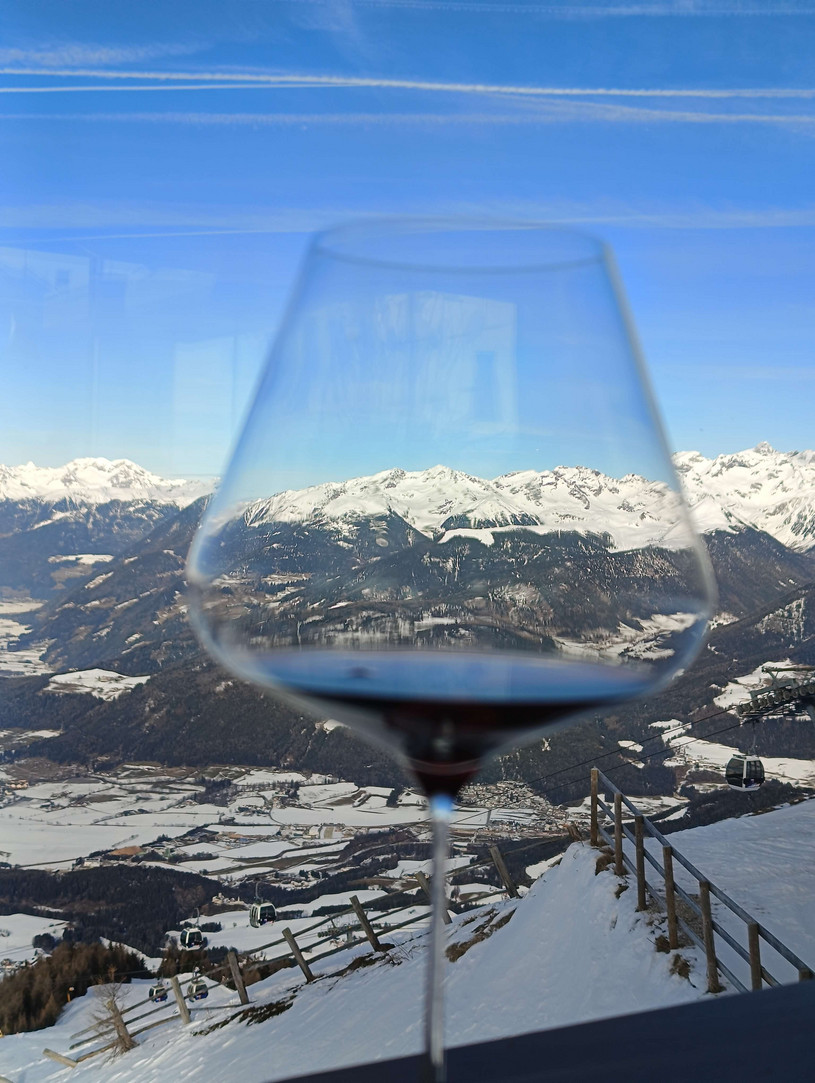 Toast na pięćdziesiąte urodziny Dolomiti Superski / fot. P. Burda