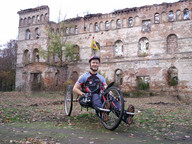 Jesienna wyprawa rowerowa do Mosznej- na tle ruiny 
