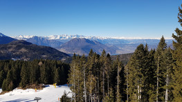 Lavarone. Widok z tarasu (foto: Olek Kaleta) Lavarone. Widok z tarasu (foto: Olek Kaleta)