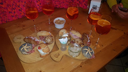 Przysmaki włoskiej kuchni na stoku (fot. A. Kaleta) Przysmaki włoskiej kuchni na stoku (fot. A. Kaleta)